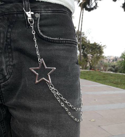 Jeans Chain Men, Belts With Chains, Pants Chain Men, Star Belt Chain, Chain Accessories Grunge, Punk Rock Accessories, Metal Belt Chain, Diy Belt Chain, Y2k Grunge Jewelry