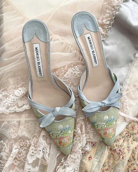 #heels
#summer heels
#soft heels
#blue heels
#could heels
#manolo heels
#manolo bahnik heels Vintage Manolo Blahnik, Happy Wife Happy Life, Blahnik Shoes, Manolo Blahnik Shoes, Happy Wife, Manolo Blahnik, Happy Life, Heels