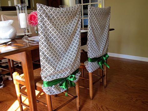 No-sew pillowcase chair covers http://www.momtastic.com/home-and-living/home/168139-no-sew-pillow-case-chair-covers Diy Chair Covers, No Sew Pillow Covers, Kitchen Chair Covers, Chair Back Covers, Dining Room Chair Covers, Dining Room Curtains, Diy Dining, Sewing Pillows, Diy Chair