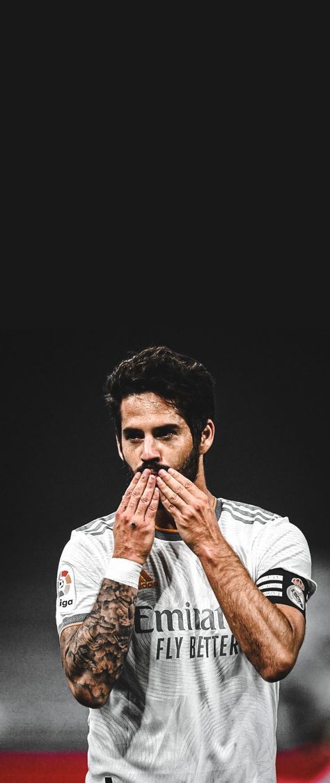 Maradona Football, Isco Alarcon, Swag Wallpaper, Real Madrid Wallpapers, Madrid Wallpaper, Supreme Wallpaper, Jungkook Songs, Messi 10, Soccer Pictures