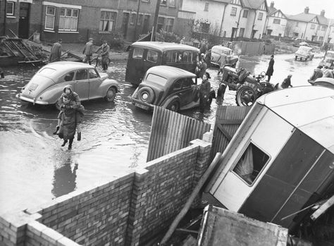 King's Lynn Storm Surge, King's Lynn, London Places, British History, Atlantic Ocean, Historical Photos, New Pictures, East Coast, Old Photos