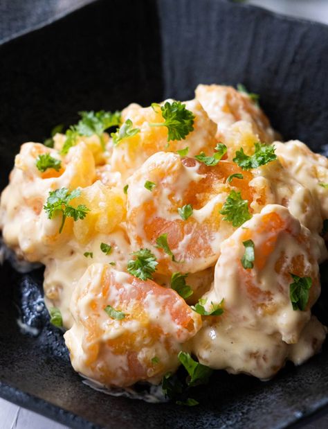 Mustard mayo shrimp recipe with crispy shrimp and creamy sauce. Seafoods Recipe, Mayo Shrimp, Best Asian Recipes, Mayonnaise Sauce, Sweet Shrimp, Shell Fish, Crispy Shrimp, Rasa Malaysia, Prawn Recipes