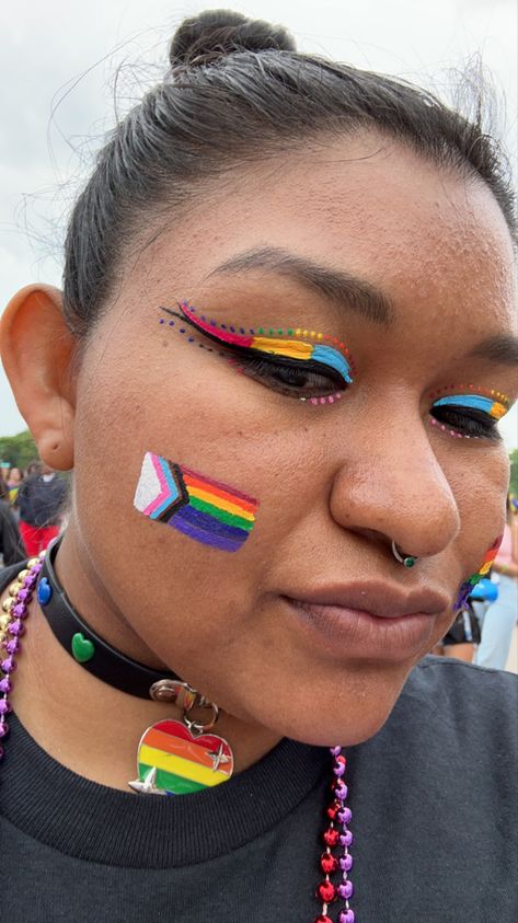 Pansexual, progressive, genderfluid flags! Pan Flag Makeup, Pansexual Makeup Looks, Pansexual Pride Makeup, Genderfluid Makeup, Pansexual Makeup, Pansexual Pride Day, Eye Makeuo, Pan Makeup, Genderfluid Flag