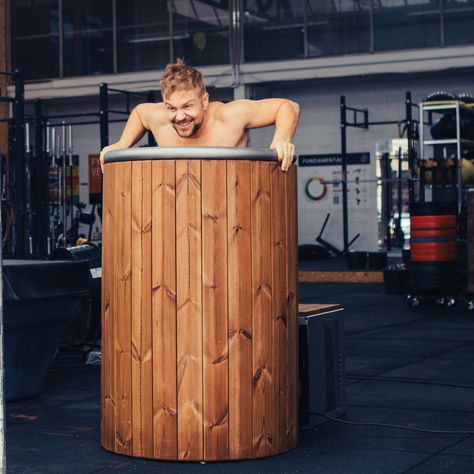 Introducing our Icetubs Barrel, designed to redefine your cold therapy experience. Made of Stainlesssteel with thermowood finish. Powered by our Dutch Designed Icetubs Engine™️ to give you freezing clean water, 24 hours a day, 7 days a week. Ice Barrel, Ice Baths, Crossfit Gym, Cold Therapy, Day 7, Dutch Design, Top Of The World, Clean Water, Crossfit