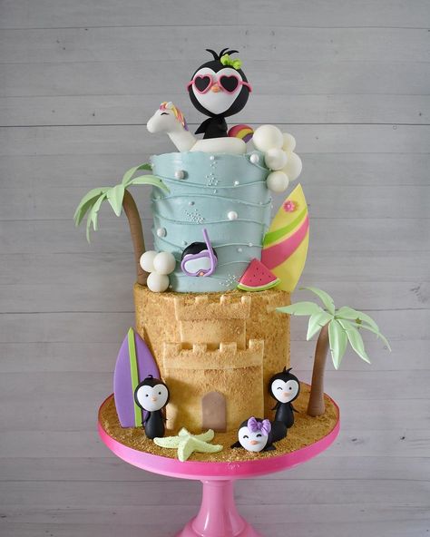 Joannette Martinez on Instagram: “Penguins on vacation . . . . . . . . . #penguincake #beachcake #cakedecorating #cakestyle #cakeideas #buttercreamcake #funcake…” Penguin Cake, Pool Party Cakes, Penguin Cakes, Beach Cakes, Fashion Cakes, Buttercream Cake, Party Cakes, On Vacation, Amazing Cakes