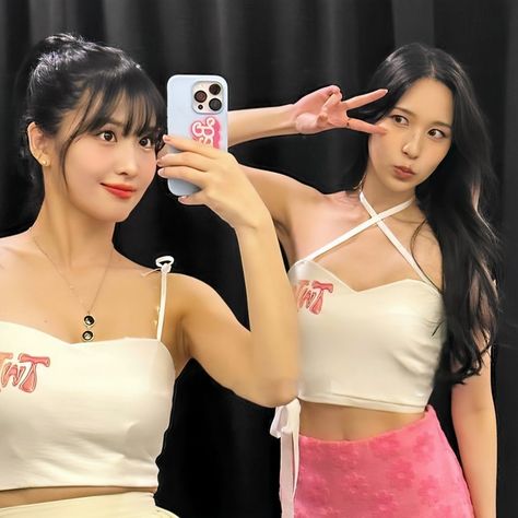 Mina E Momo, Mina Y Momo, Mina And Momo, Mina Twice Icons, Momo Mina, Twice Icon, Miss You Guys, Twice Mina, Icons Iq