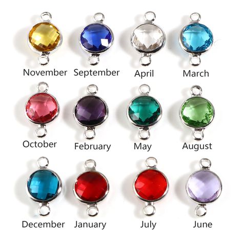 Birthstone Charm Necklace, Making Bracelets, Diy Making, Beaded Curtains, Zodiac Jewelry, How To Make Necklaces, Birthstone Charms, Diy Charms, Glass Jewelry