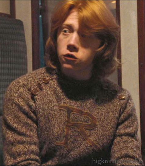 Big Knitting Trouble: Pattern Round-Up: The Weasley Sweater Ron Weasley Aesthetic, Rupert Grint Ron Weasley, Weasley Sweater, Ok Fine, Weasley Aesthetic, Ron And Harry, Glume Harry Potter, Ronald Weasley, Hp Harry Potter