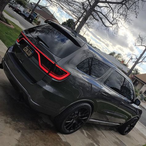 Custom Dodge Durango, Dodge Durango Srt Interior, Dodge Suv Durango, 2022 Dodge Durango, Dodge Durango R/t, Jeep Srt8, Sneakerhead Room, Mopar Or No Car, Dodge Muscle Cars