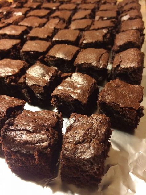 Low Carb Brownies, Postre Keto, Desserts Keto, Keto Friendly Desserts, Low Carb Sweets, Low Carb Chocolate, Keto Brownies, Keto Cheesecake, Low Carb Dessert