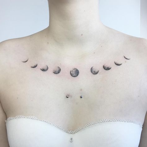 Collar Tattoo, Moon Phases Tattoo, Seshomaru Y Rin, Witch Tattoo, Alien Tattoo, Delicate Tattoo, Sternum Tattoo, Collar Bone Tattoo, Collar Bone