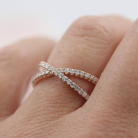 Cross Cross Wedding Band, Criss Cross Rings For Women, Criss Cross Wedding Band, Cross Wedding, Fancy Stuff, Criss Cross Ring, Hand Rings, Moissanite Wedding Band, Moissanite Necklace