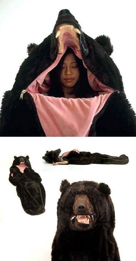 Bear sleeping bag Bear Sleeping Bags, Best Sleeping Bag, Hot Lingerie, Camping Ideas, Deathly Hallows, Cool Stuff, Sleeping Bag, I Smile, 귀여운 동물