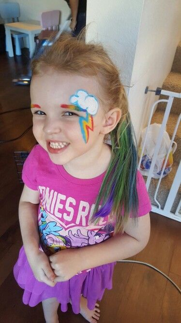 My daughter was Rainbow Dash for Halloween 2015. To do her makeup we used Crayolas watercolor pencils, dipped the tip in water and then colored on her face. Then I sprayed her face with makeup setting spray hoping it would make it last longer. Not sure if it actually did anything. To get the color off her face we used a baby wipe and it came right off. No staining or left over residue. Rainbow Dash Face Paint, My Little Pony Face Paint, Rainbow Dash Makeup, Rainbow Dash Halloween Costume, Anteater Art, Rainbow Dash Costume, Toddler Makeup, Unicorn Makeup Halloween, Rainbow Face Paint