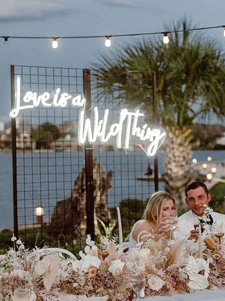 Sweetheart Table Creative Wedding Sign, Sweetheart Table Backdrop, Bridal Guide, Wedding Neon Sign, Neon Wedding, Dallas Wedding, Sweetheart Table, Wedding Signage, Custom Neon Signs