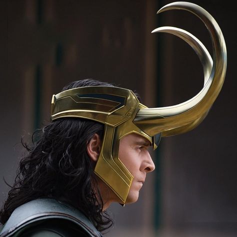 Loki Side Profile, Loki Profile, Horned Helmet, Tom Hiddleston Loki, Side Profile, Tom Hiddleston, So Pretty, Loki, On Twitter