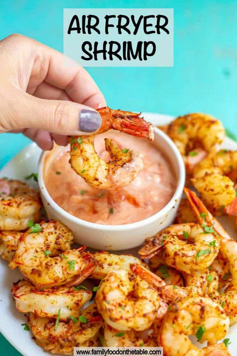 Southwest Air Fryer shrimp are just a few simple ingredients and ready in only 10 minutes! These tasty shrimp can be served as an appetizer, with tacos, or over salads or grain bowls. Airfryer Shrimp Tacos, Shrimp Tacos Air Fryer Recipes, Air Fryer Shrimp Fajitas, Airfry Shrimp Taco, Shrimp Fajita Air Fryer Recipes, Air Fryer Shrimp, Healthy Appetizers Easy, Shrimp Recipes Healthy, Food On The Table