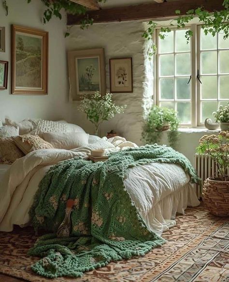 Cosy Cottage Decor, Cosy Room Ideas, Cottagecore Cabin, French Cottage Bedroom, Country Cottage Living, Women Bedroom, Cosy Bed, Cottage Bedroom, Dream Room Inspiration