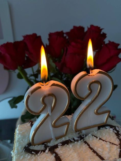 22years Old Birthday Cake, Happy 22nd Birthday Cake, 22birthday Cake, Hello 22 Birthday, Birthday 22 Aesthetic, 22 Birthday Aesthetic, 22 Birthday Photoshoot, Hello 22, Happy Birthday 22