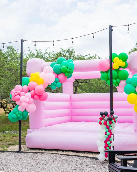 Country Clubs and Cocktails - Bachelorette Photoshoot - Golf / Tennis / Austin, Texas / Balloons / Pink Bounce House / Golf Bag Country Club Theme, Pink Bounce House, Bachelorette Photoshoot, Scottsdale Bachelorette Party, Bachelorette Planning, Scottsdale Bachelorette, Nashville Bachelorette Party, Bachelorette Themes, Nashville Bachelorette