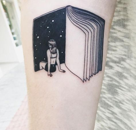 @natalia_vozna Pinterest Tattoos, Bookish Tattoos, Art Pinterest, Disney Tattoo, Initial Tattoo, Book Tattoo, Disney Tattoos, 문신 디자인, Skin Art