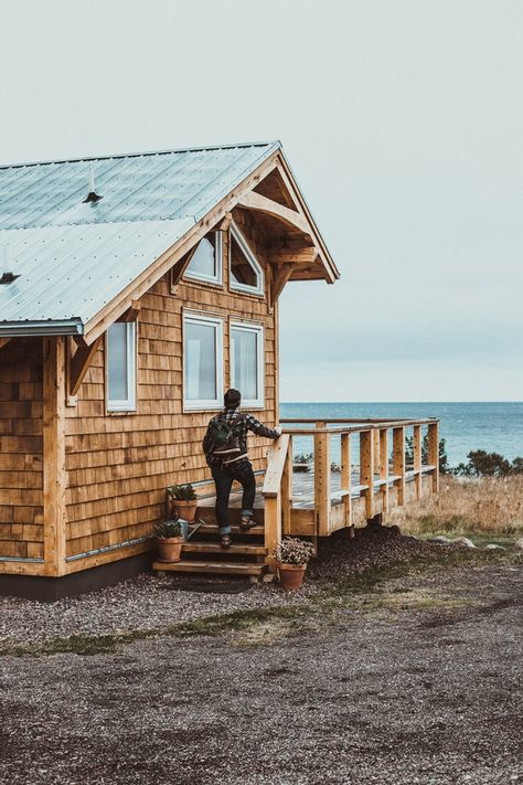 Grand Marais Mn, Grand Marais Minnesota, Timber Frame Cabin, Grand Marais, Lake Superior, Timber Frame, Vacation Trips, Small House, Cabin