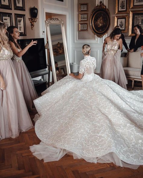 The St. Regis Florence on Instagram: “No detail is ever too small to make the bride shine on her wedding day. 📸 Thanks to @camilacarril @savvyeventstudio @tali__photography” Tali Photography, Just You And Me, St Regis, Shine On, Florence, The Bride, Wedding Day, Photography, On Instagram