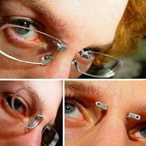 Bridge piercing and eyeglasses Nose Sunglasses, Nose Bridge Piercing, Crazy Piercings, Bridge Piercing, Nose Piercings, Weird Tattoos, Eyebrow Piercing, Body Piercings, Body Modifications