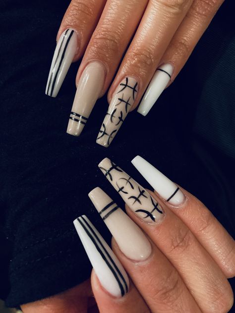 Nails Pisces, Pisces Nail Art, Zodiac Nails Designs, Acrylic Birthday Nails, Pisces Nails Designs, Pisces Nails, Mens Long Hairstyles, Zodiac Nail Designs, Zodiac Nails