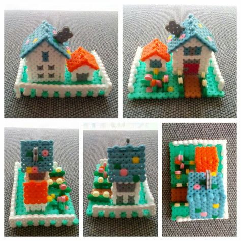 Perler Bead House 3d, Perler Bead House, House Perler Beads, Hama Beads 3d, Easy Perler Bead Patterns, Pixel Beads, Pearl Beads Pattern, Easy Perler Beads Ideas, 3d Perler Bead