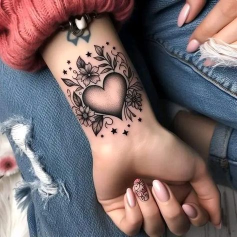 Name Hidden In Tattoo, Heart With Birthday Tattoo, Heart On Knee Tattoo, Cover Up Heart Tattoo Ideas, Peace Sign Tattoos For Women, Cute Heart Tattoos For Women, 3 D Tattoos For Women, Shoulder Tattoo Color, Tattoo Ideas Hearts