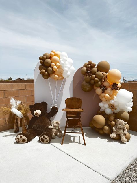 #bear #wecanbearlywait #bearparty #oneyearoldparty #partyidea #oneyearold Bear Themed Party, Bear Theme, Bear Party, One Year Old, Brown Bear, Themed Party, Birthday Theme, 1st Birthday, Year Old