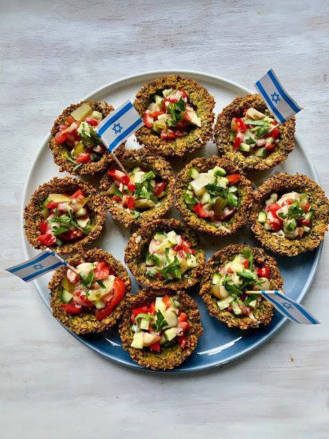 Yom Haatzmaut, Baked Falafel, Dry Chickpeas, Chicken Spices, Muffin Cups, Canned Chickpeas, Breakfast Brunch Recipes, Turkish Recipes, Meals For One