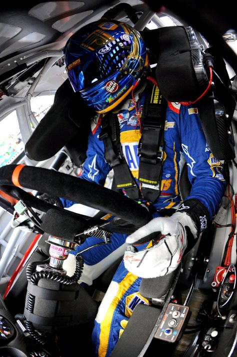 Job Goals, Chase Elliott Nascar, Chase Elliot, Race 3, Kyle Larson, Chase Elliott, Nascar Cars, Checkered Flag, Nascar Cup Series