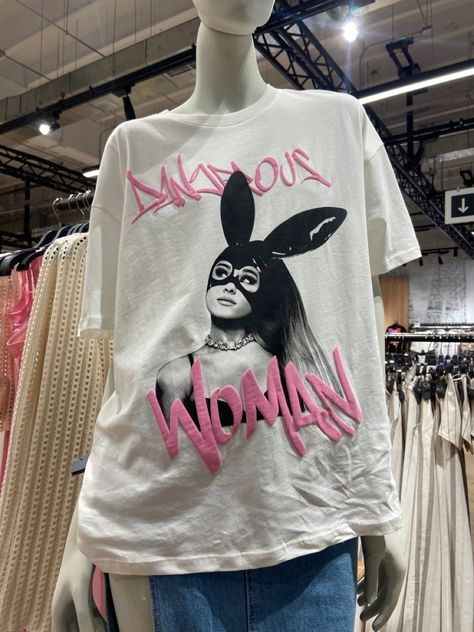 Clothes Ariana Grande Merch, Ariana Merch, Ariana Grande Dangerous, Ariana Grande Dangerous Woman, Digital Closet, It S My Birthday, Dangerous Woman, Birthday Girl, Ariana Grande