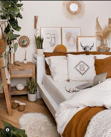 (paid link) Gray even works in children's rooms, creating a space that they won't outgrow. The hue looks beautiful paired with classic white trim and ... Jungle Boho Bedroom, Earth Tones Bedroom Decor, Bedroom Jungle, Terracotta Bedroom, Earth Tone Bedroom, Sage Green Bedroom, Warm Bedroom, Bedroom Decor For Couples, Scandi Boho