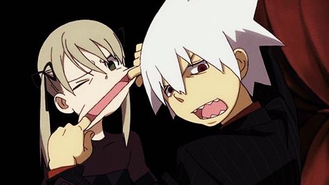 Manga Soul Eater, Drawing Icons, Rikka And Yuuta, Maka Albarn, Soul Eater Evans, Funny Banner, Soul X Maka, Anime Egyptian, Soul Eater Manga