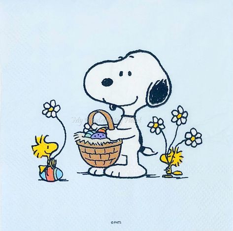 Cute Snoopy Paintings, Snoopy Easter Images, Snoopy Holding Flowers, April Snoopy, Snoopy April, Peanuts Easter, Easter Magic, Snoopy Characters, Snoopy Easter