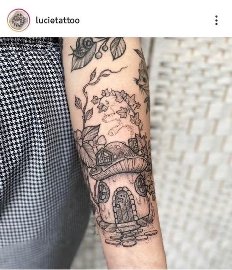 Fairy Sleeve Tattoo, Fall Tattoo Ideas, Mushroom Tattoo Ideas, Cottagecore Tattoo, Fall Tattoos, Fall Tattoo, Whimsical Tattoos, Mushroom Tattoo, Autumn Tattoo