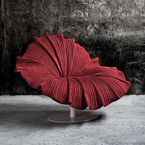 hibiscus chair... beautiful.  I love the folds and delicate appeal of this piece Unusual Furniture, Unique Furniture Design, Unique Chair, Red Chair, Foto Tips, Objet Design, Chaise Design, Funky Furniture, Creative Furniture