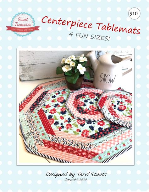 Centerpiece Tablemat PDF Pattern Round Quilts Table Toppers, Quilted Table Centerpiece Pattern, Round Quilted Table Toppers, Quilted Circular Table Toppers, Round Placemats Table Setting Quilted, Placemat Ideas, Quilting Table, Halloween Quilt Patterns, Table Topper Patterns