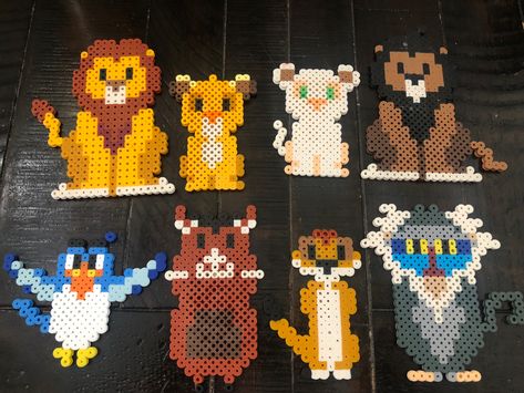 Lion King Perler Beads Pattern, Lion Perler Beads, Disney Fuse Beads, Lion King Pixel Art, Giraffe Perler Bead Patterns, Lion King Perler Beads, Disney Hama Beads Pattern, Disney Perler Bead Patterns, Disney Perler Beads