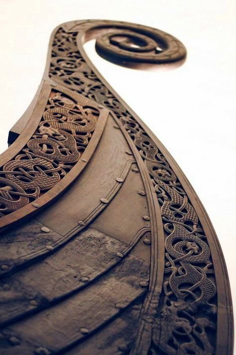 Museum Statues, Viking Aesthetic, Arte Viking, Viking Designs, Luxor Egypt, Outdoors Tattoo, Viking Ship, Viking Symbols, Norse Vikings