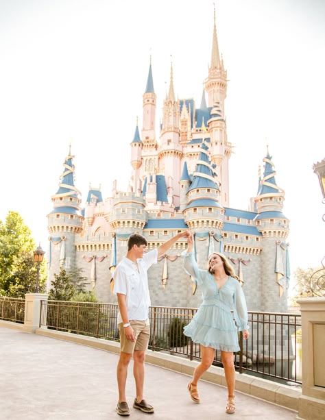 Disney Engagement Photoshoot, Disney World Photoshoot Couple, Disney World Engagement Photos, Magic Kingdom Engagement Pictures, Disney Couple Pictures Photo Ideas, Disney Couple Photo Ideas, Disneyland Engagement Pictures, Disney World Photography, Disney Engagement Pictures