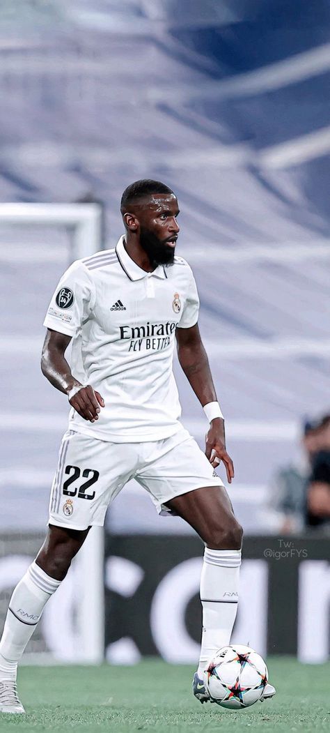 Rudiger Real Madrid, Antonio Rudiger, Salah Liverpool, Football Players Images, Real Madrid Wallpapers, Madrid Wallpaper, Football Pitch, Real Madrid Players, Oregon Ducks Football