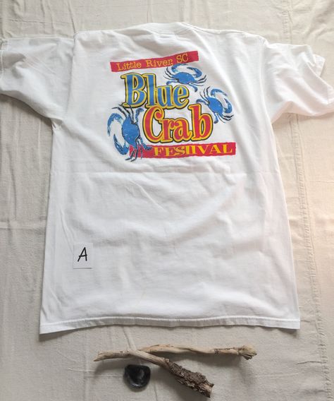 90s Vintage SC Blue Crab tees Festival, Little River, South Carolina mens US XL by Batljunk on Etsy Vintage Surfboards, South Carolina Beaches, Carolina Beach, Blue Crab, Vintage Mens T Shirts, Pocket Tee, Print Logo, Vintage Tees, Vintage Shirts