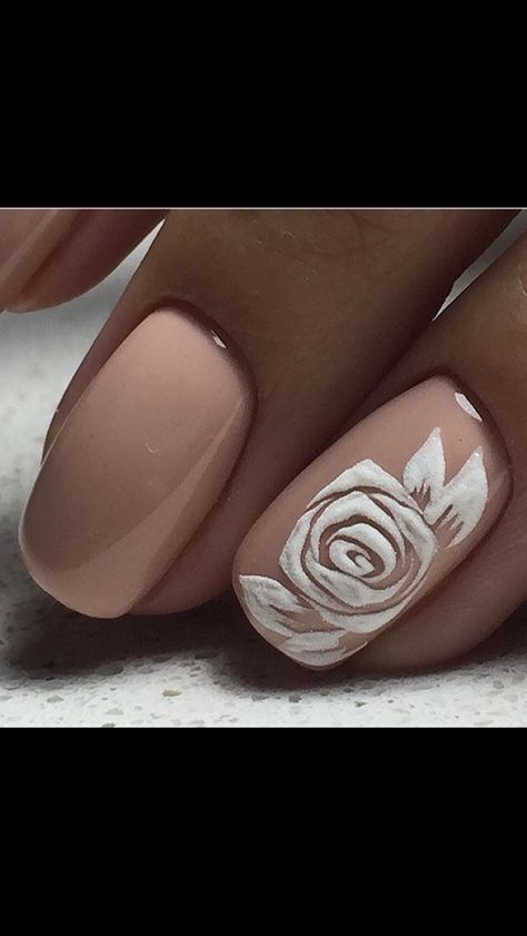 Nail With Flowers, Nude Matte Nails, Cartoon Nail Designs, Nails Floral, Hand Nails, November Nails, Nude Nail Polish, Wedding Nails Design, Shellac Nails