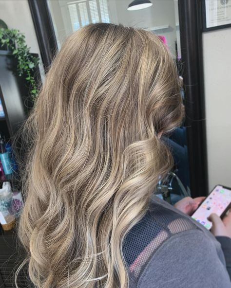 💅🏻⭐️🧖🏼‍♀️🎀 Haircut + Partial highlight + with chunky low lights + root smudge + Toner! I’ve been doing Courtney’s hair for my entire career and I love her so much and we have come up with this look and it works so well when it grows out it looks so natural, low maintenance and Prefect for her busy life!😘 #ilovemyclients #iloveblondes #blondeswithblueeyes #blondeshavemorefun #blondespecialists #blondehair #blondehighlights #blondebombshell #blondedimensions #blondewithrootsmudge #lowlight... Root Smudge, Partial Highlights, I Love Her So Much, Love Her So Much, Blonde Bombshell, I Love Her, Grow Out, Busy Life, Blonde Highlights