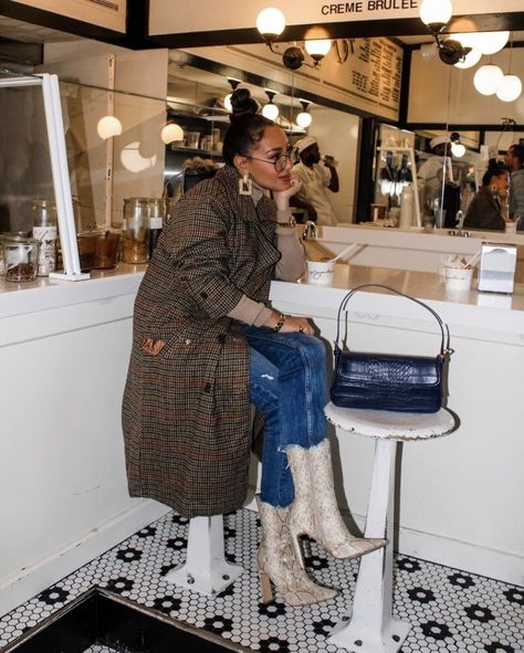 Timberland Fashion, Winter Outfits Ideas, Dope Style, Adrienne Bailon, Trending Ideas, Fall Fashion Outfits, Looks Style, Mode Inspiration, Winter Fashion Outfits