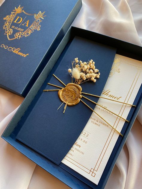 Nestled in a sophisticated half fold envelope, our Navy Blue Paper Wedding Box is adorned with a delicate floral motif. Crafted from premium paper, this box is not only sturdy enough to hold your cherished keepsakes but also a timeless masterpiece that elevates your wedding's elegance. Make your special day unforgettable with this stunning touch of nautical charm. 


.#WeddingInvitations #DIYWedding #WeddingStationery #WeddingInspiration #WeddingPlanning Ceremony Favors, Flor Design, Navy Blue Wedding Invitations, Wedding Box, Paper Wedding, Navy Blue Wedding, Blue Wedding Invitations, Navy Wedding, Fold Envelope